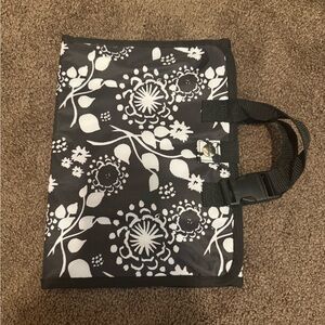 Thirty-One Timeless Beauty Organizer